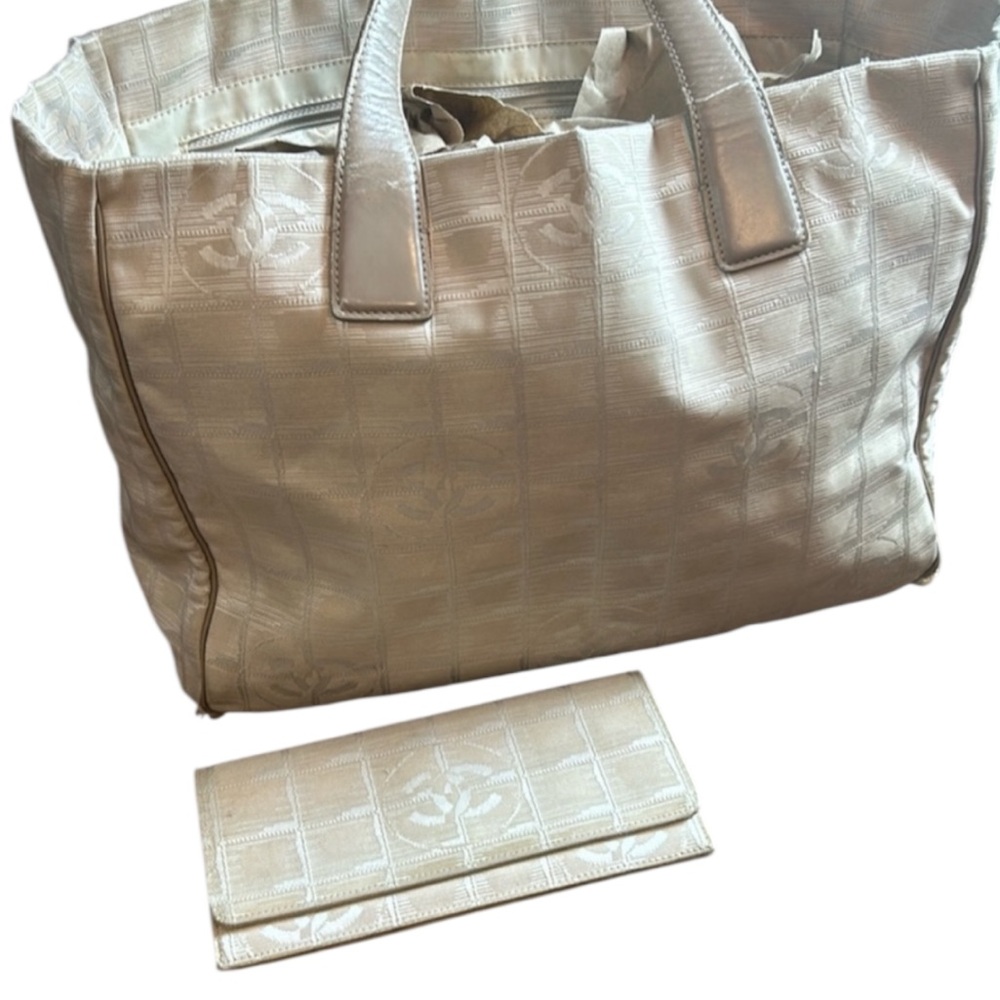 CHANEL Travel Tote and wallet Authentic